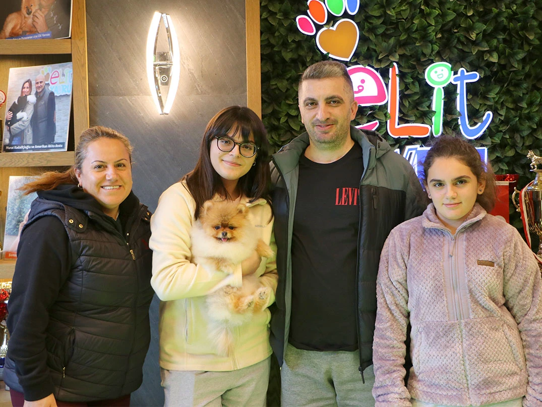 Sevgili Erkan Bey ve ailesi Teacup Pomeranian yavrularına kavuştular