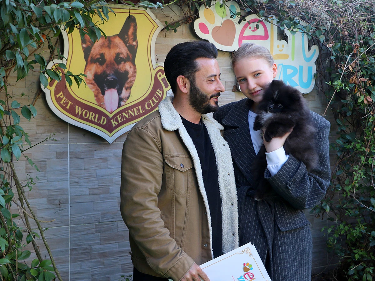 Sevgili Gürkan Bey ve ailesi Siyah Pomeranian yavrularına kavuştular