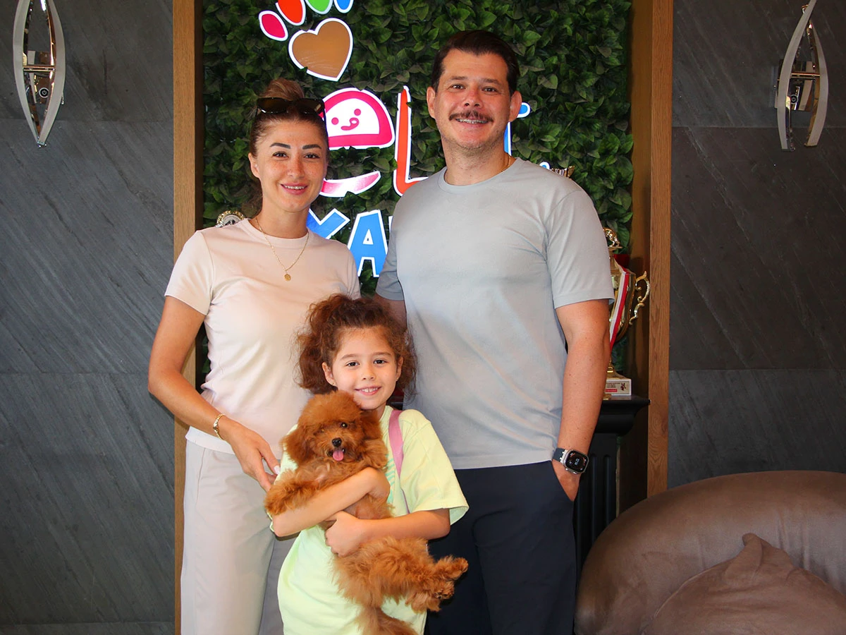 Sevgili Nilay Hanım ve ailesi Poodle yavrularına kavuştular