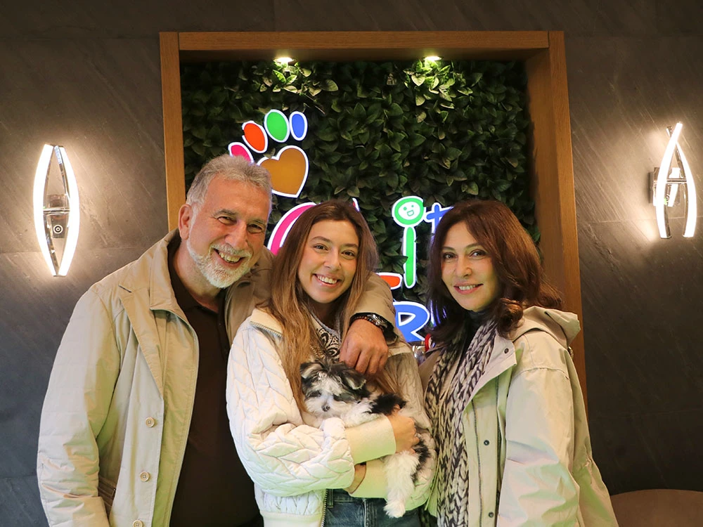 Sevgili Yasemin Hanım ve ailesi Morkie yavrularına kavuştular