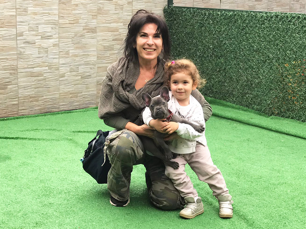 Ceyhan Ailesi, Blue French Bulldog elit yavruları Michelle tuvalet eğitimi aldı